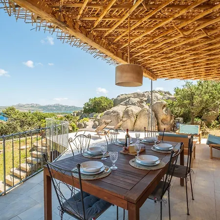 Villa Discesa A Mare - Lussuosa A 180 Sul Mare Villaggio Piras